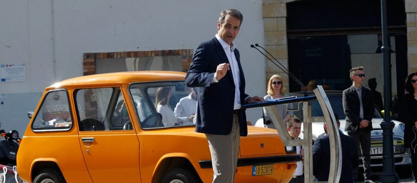 Κυβέρνηση: Το σχέδιο για τη μετάβαση στην ηλεκτροκίνηση και τα κίνητρα που δίνει